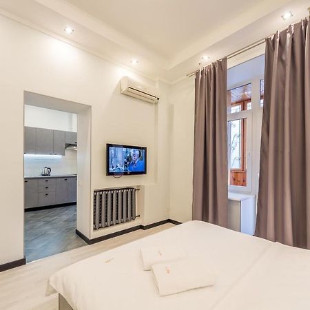 Apartments On Lysenka 3 Near Golden Gate Киев Экстерьер фото